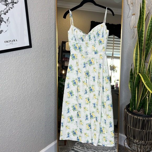 HOUSE OF CB 'Carina' White Floral Bustier Midi Dress NWOT - Picture 6 of 9